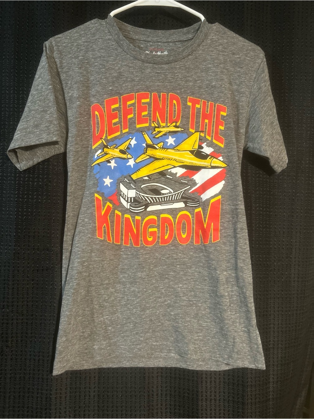 Vintage Charlie Hustle Gray NFL KC Chiefs ‘Defend The Kingdom' Graphic Tee